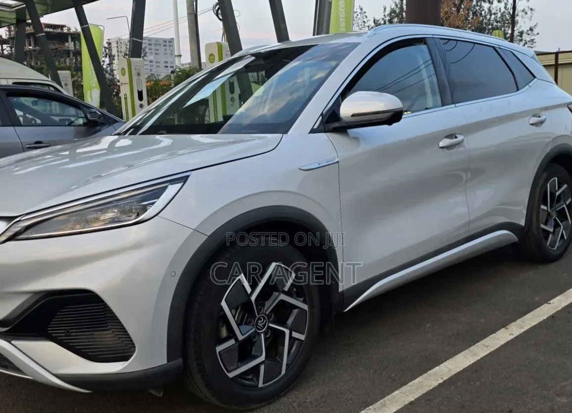 BYD Yuan Plus 2024 Silver