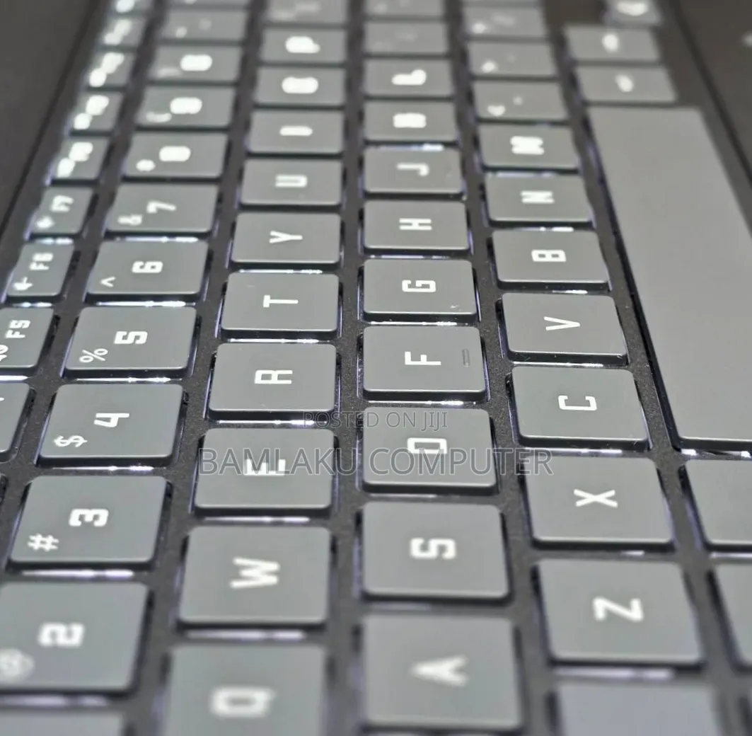 New Laptop HP Victus 16 16GB Intel Core i7 SSD 512GB