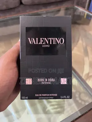 Valentino Uomo Born in Roma Intense Eau De Parfum