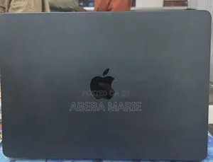New Laptop Apple MacBook Air 2022 M2 8GB Apple M2 SSD 256GB