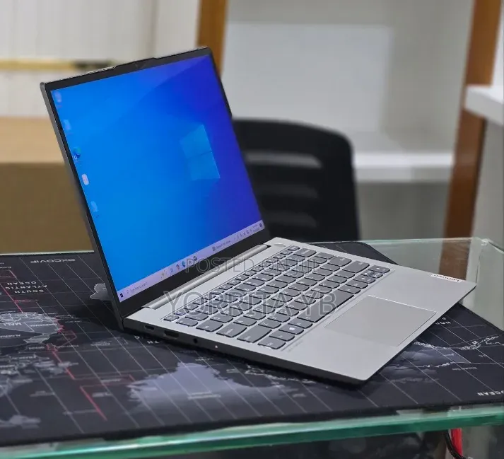 New Laptop Lenovo 16GB Intel Core i7 SSD 512GB