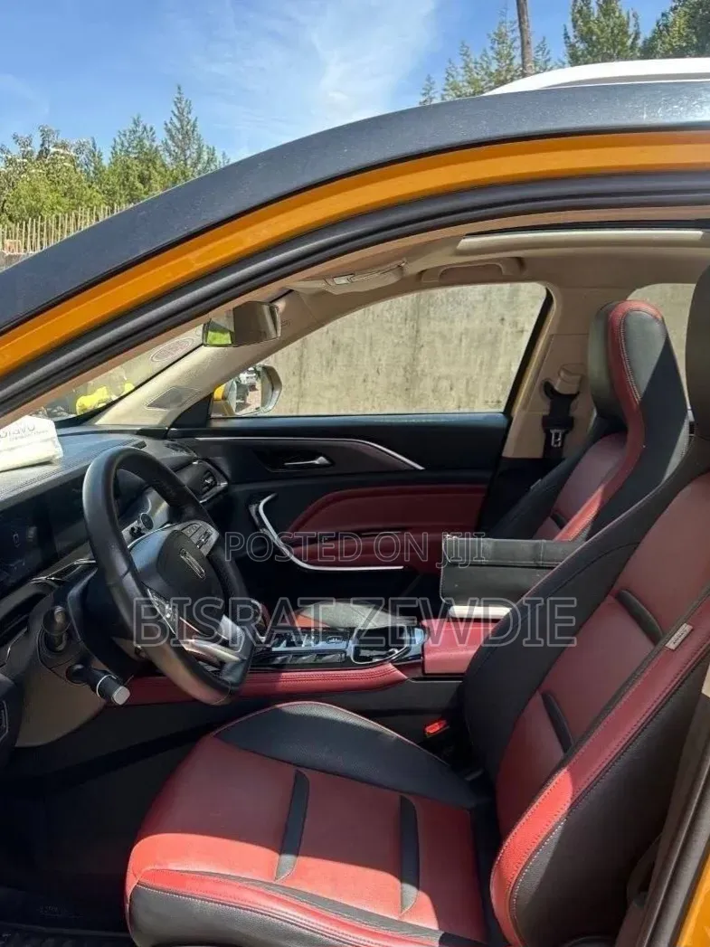 Bestune T77 1.2 FWD 2021 Gold