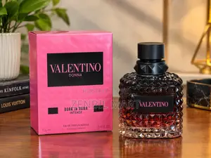 Valentino Donna Born in Roma Intense Eau De Parfum