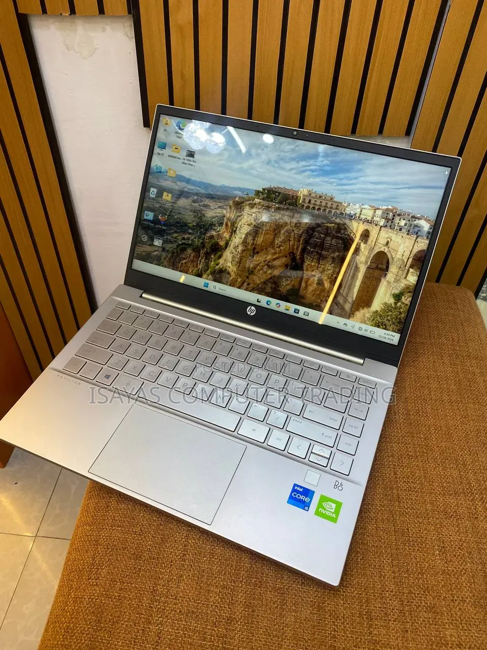 New Laptop HP Pavilion 14 16GB Intel Core i5 SSD 512GB