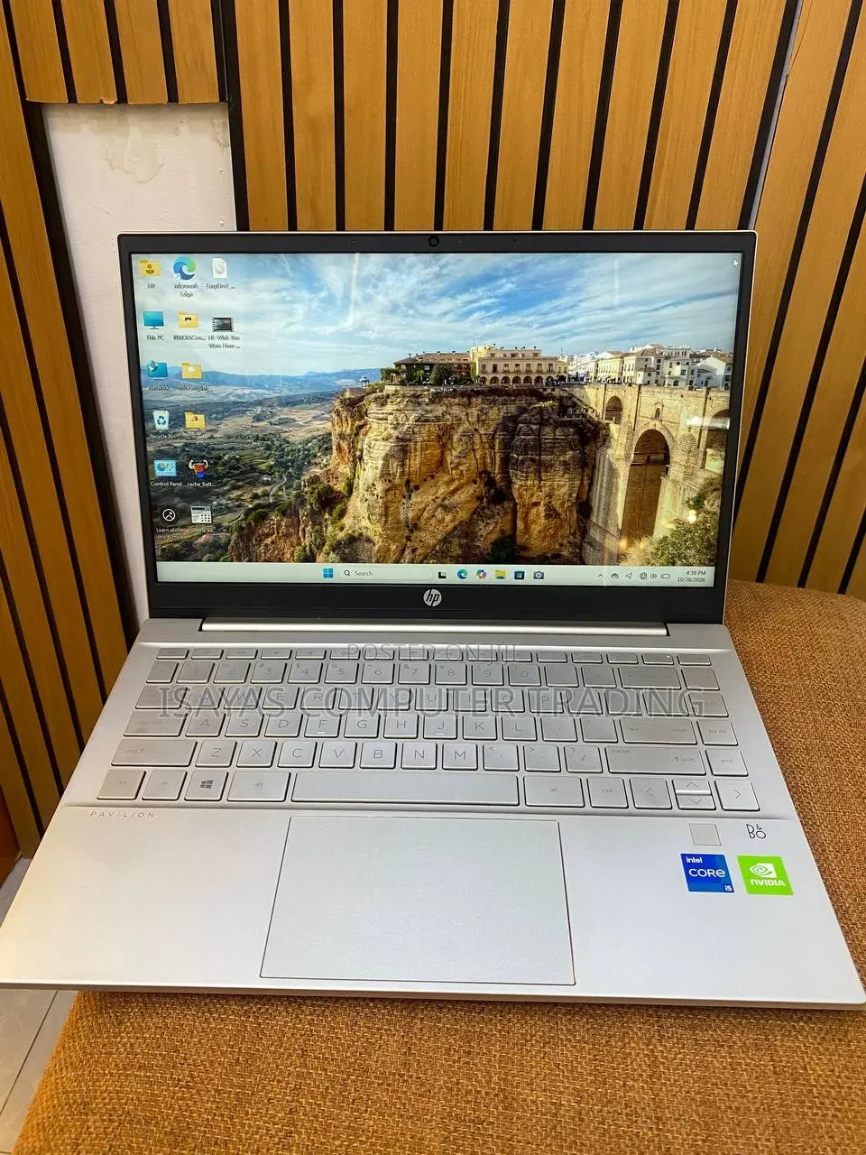 New Laptop HP Pavilion 14 16GB Intel Core i5 SSD 512GB