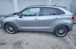 Suzuki Baleno 2019 Silver