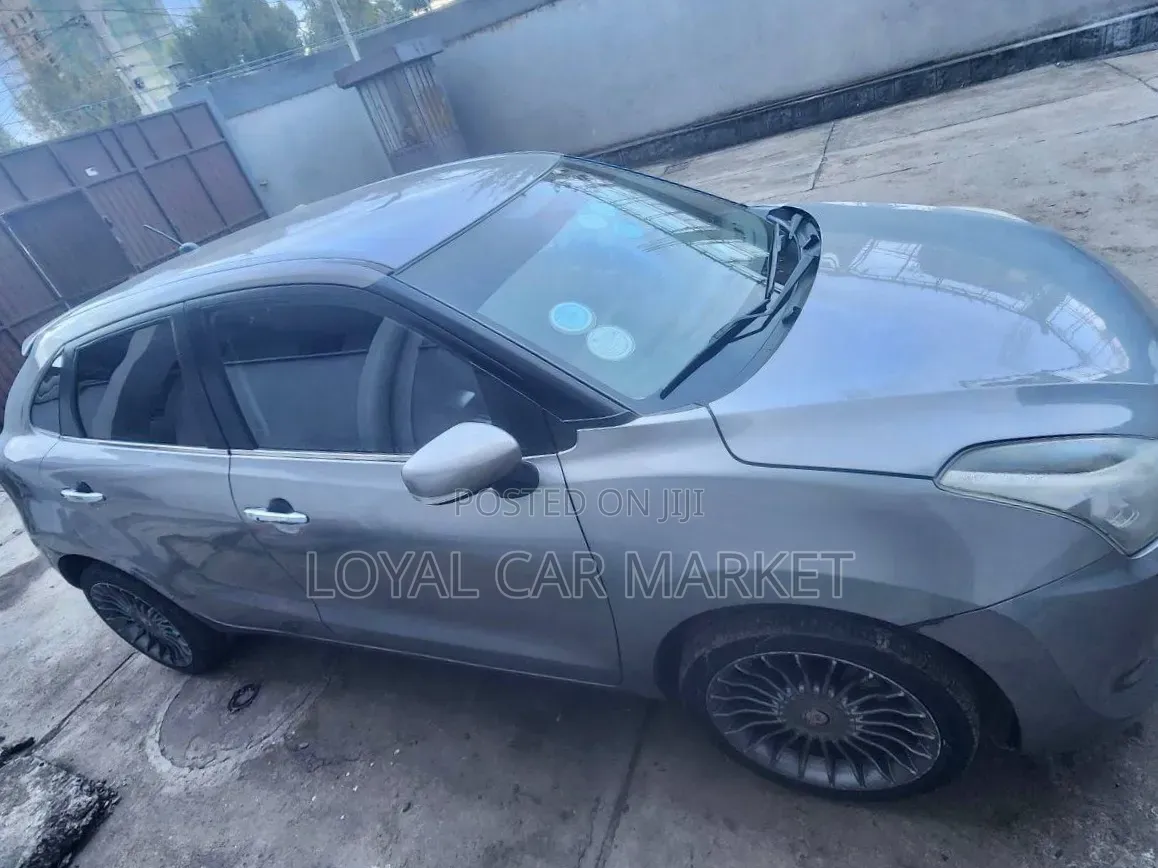 Suzuki Baleno 2019 Silver
