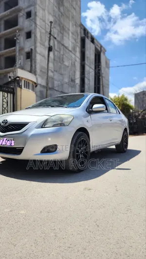 Toyota Belta 2007 Silver
