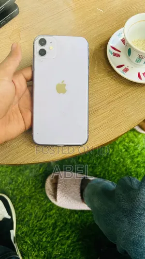 Apple iPhone 11 128 GB Purple