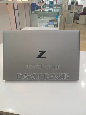 New Laptop HP ZBook 15 16GB Intel Core i5 SSD 512GB