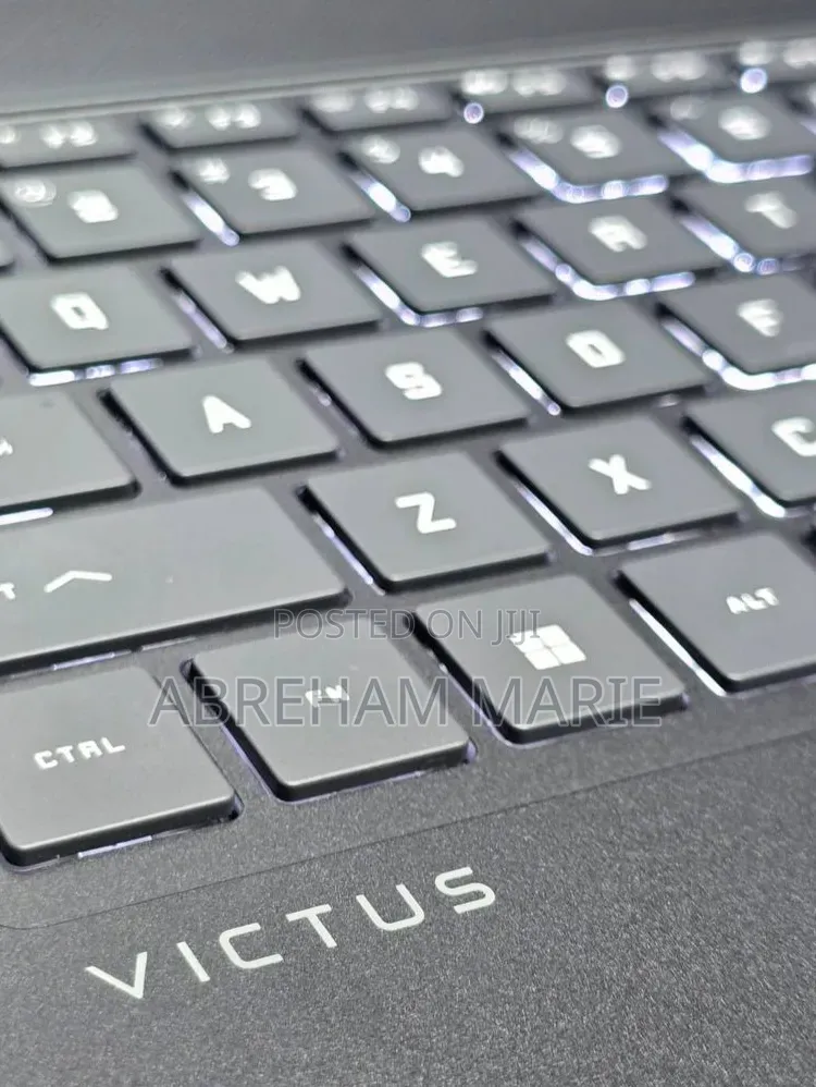 New Laptop HP Victus 16 16GB Intel Core i7 SSD 512GB
