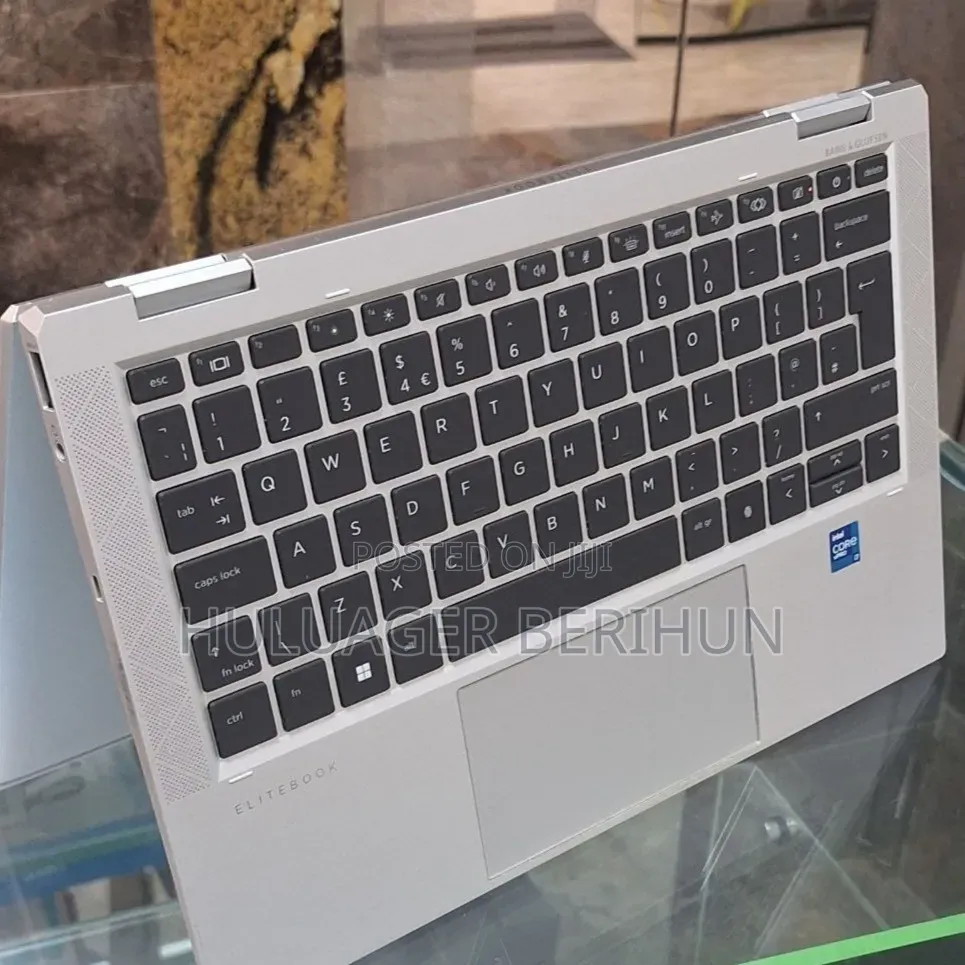 New Laptop HP EliteBook x360 1030 G8 16GB Intel Core i7 SSD 512GB