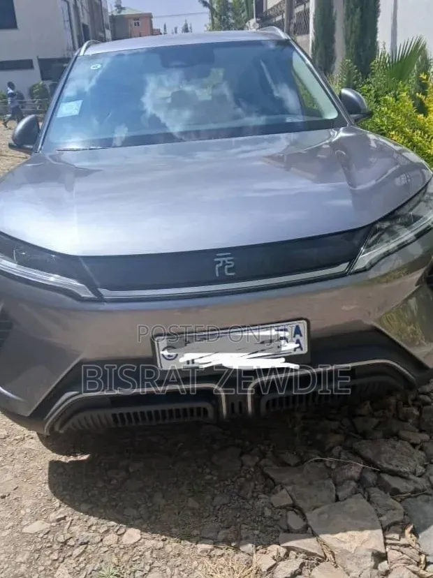 BYD Yuan Up 2024 Gray