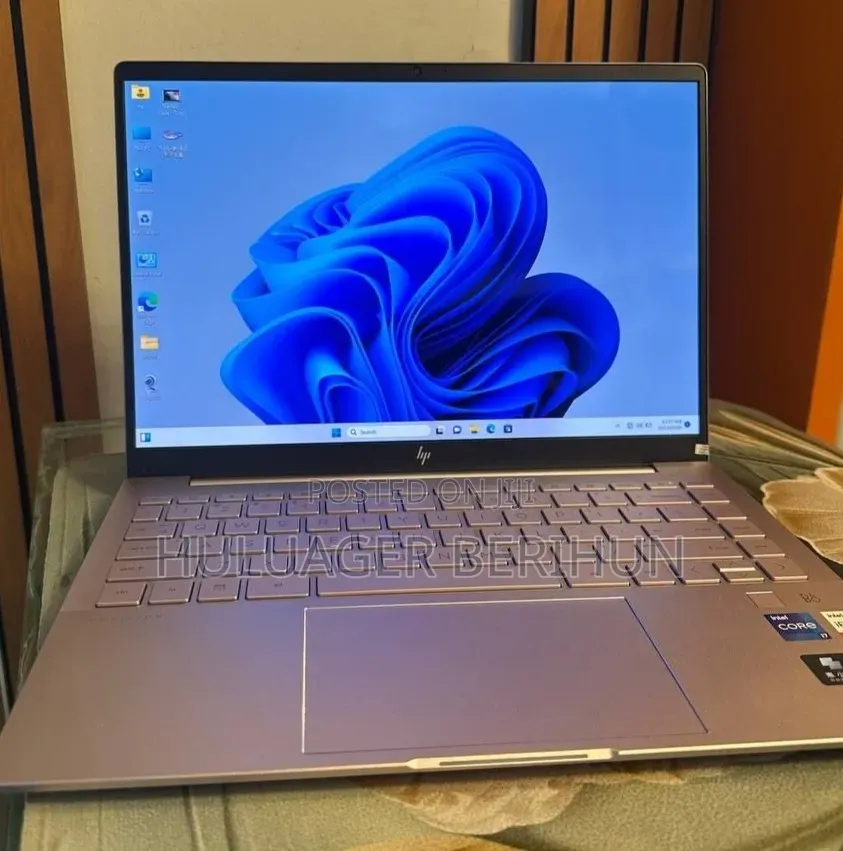 New Laptop HP Pavilion 14 16GB Intel Core i7 SSD 1T