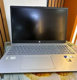 New Laptop HP Pavilion 14 16GB Intel Core i7 SSD 1T