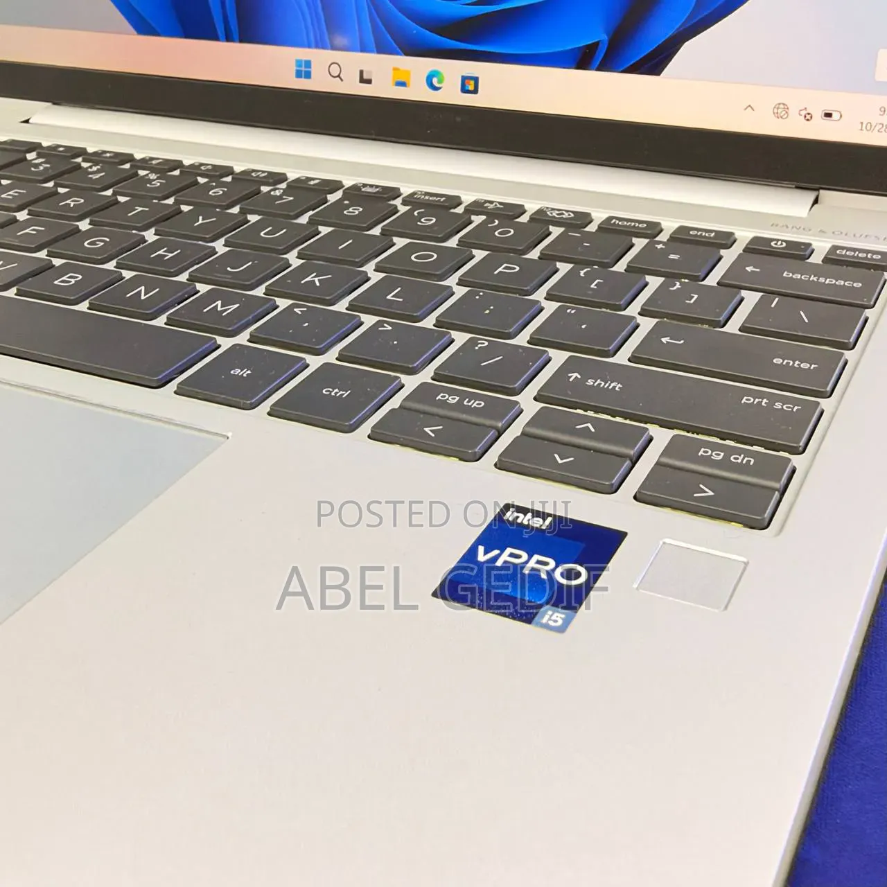 New Laptop HP EliteBook 830 G9 16GB Intel Core i5 SSD 512GB