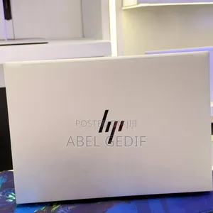 New Laptop HP EliteBook 830 G9 16GB Intel Core i5 SSD 512GB