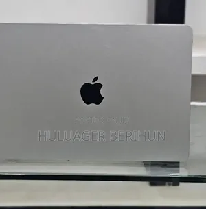 New Laptop Apple MacBook Air 2023 M2 8GB Apple M2 SSD 256GB