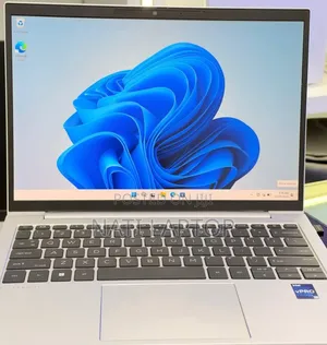 New Laptop HP EliteBook 830 G9 16GB Intel Core i5 SSD 512GB