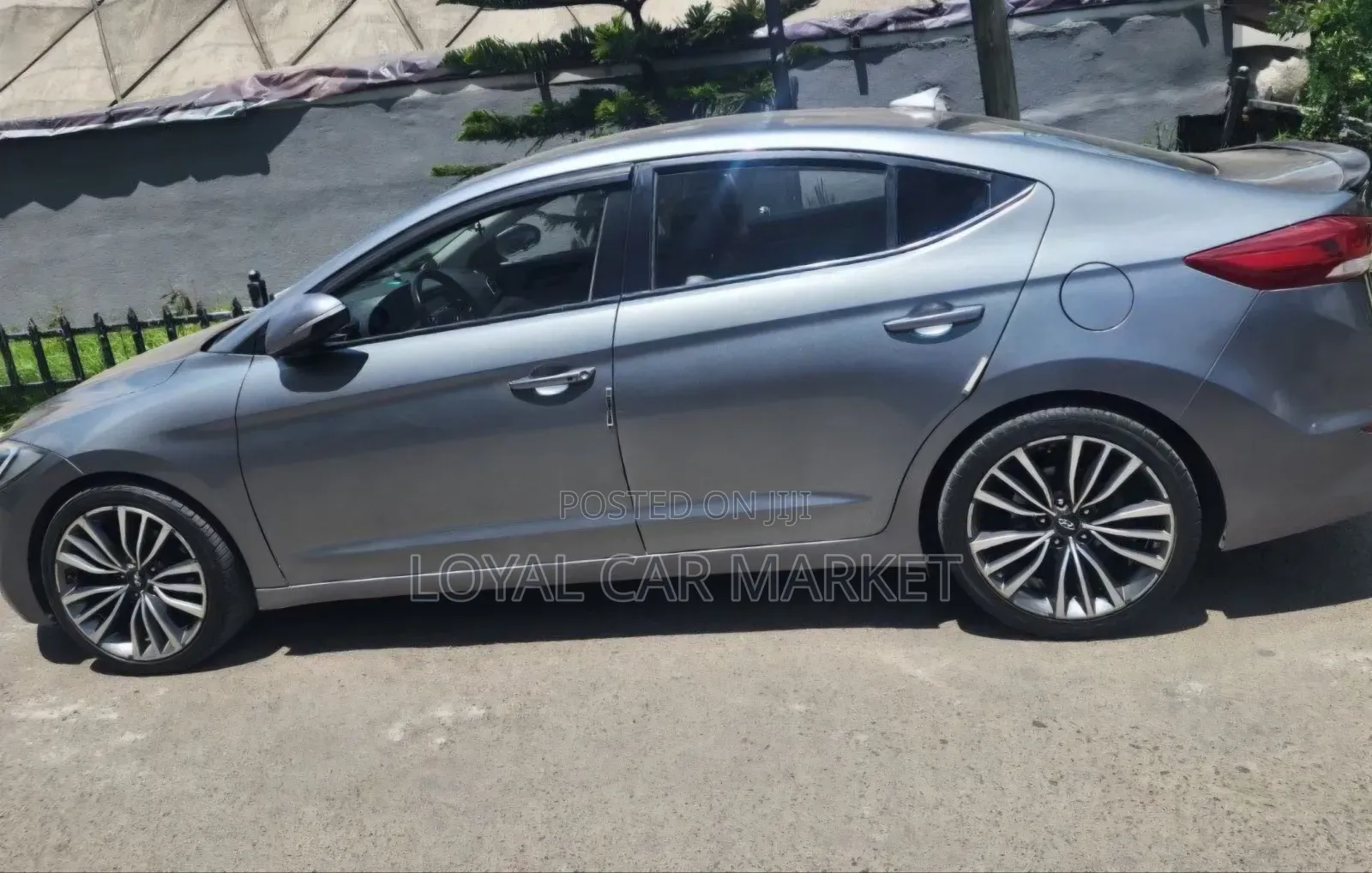 Hyundai Avante 2017 Gray