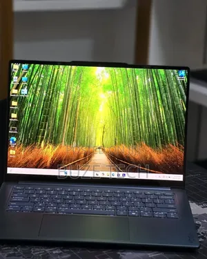 New Laptop Lenovo Yoga 9 32GB AMD Ryzen 9 SSD 1T