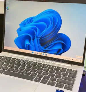New Laptop HP EliteBook 830 G9 16GB Intel Core i5 SSD 512GB