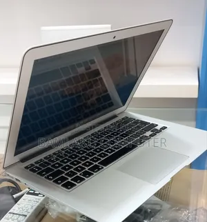 New Laptop Apple MacBook Air 2012 4GB Intel Core i5 SSD 128GB