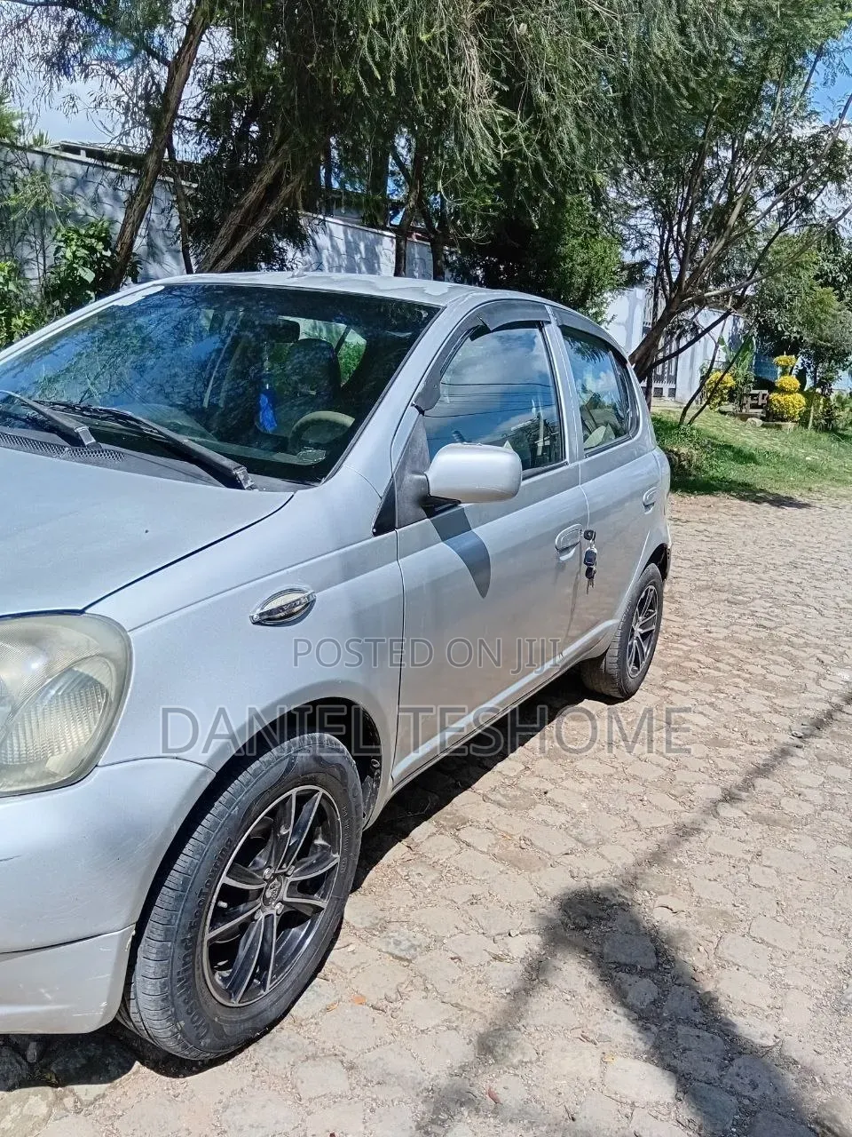 Toyota Yaris 2001 White