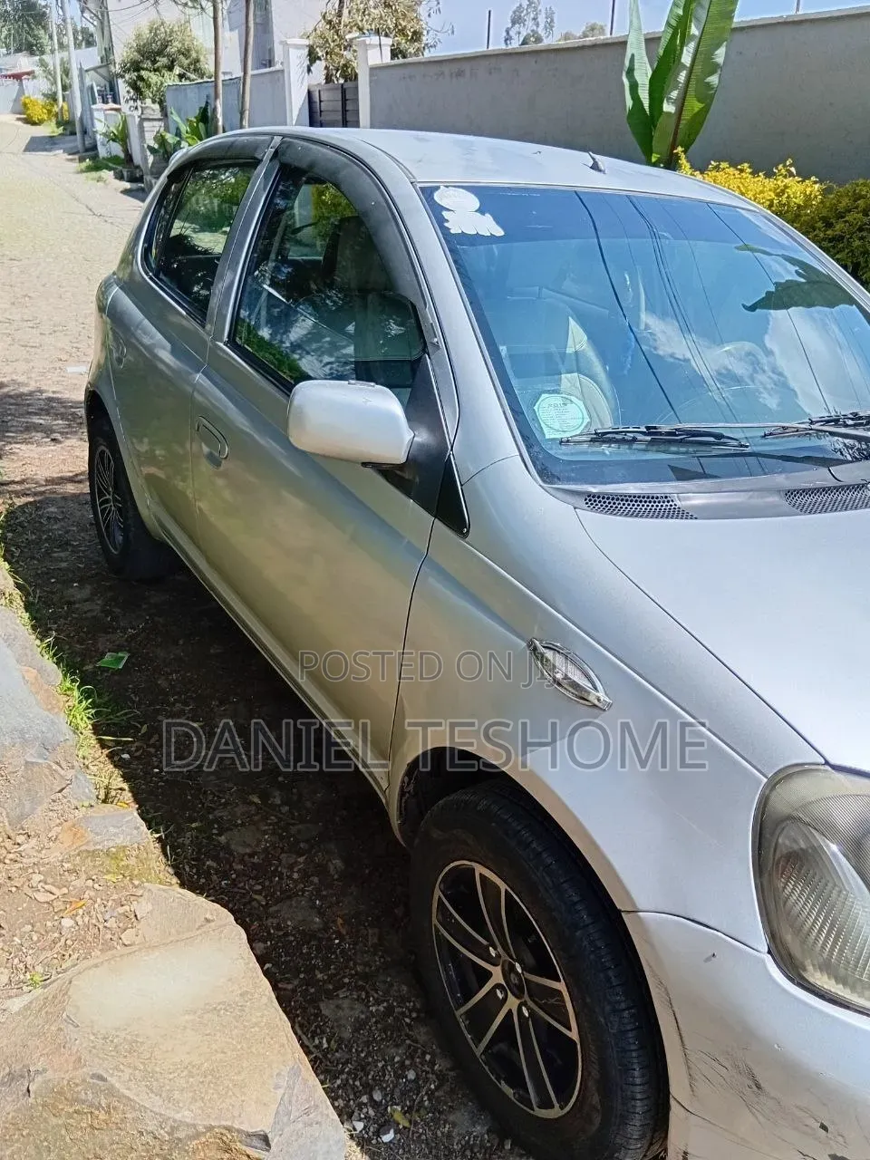 Toyota Yaris 2001 White