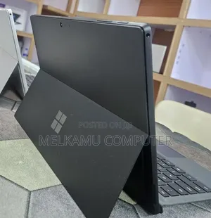 New Laptop Microsoft Surface Pro 6 16GB Intel Core i7 SSD 512GB