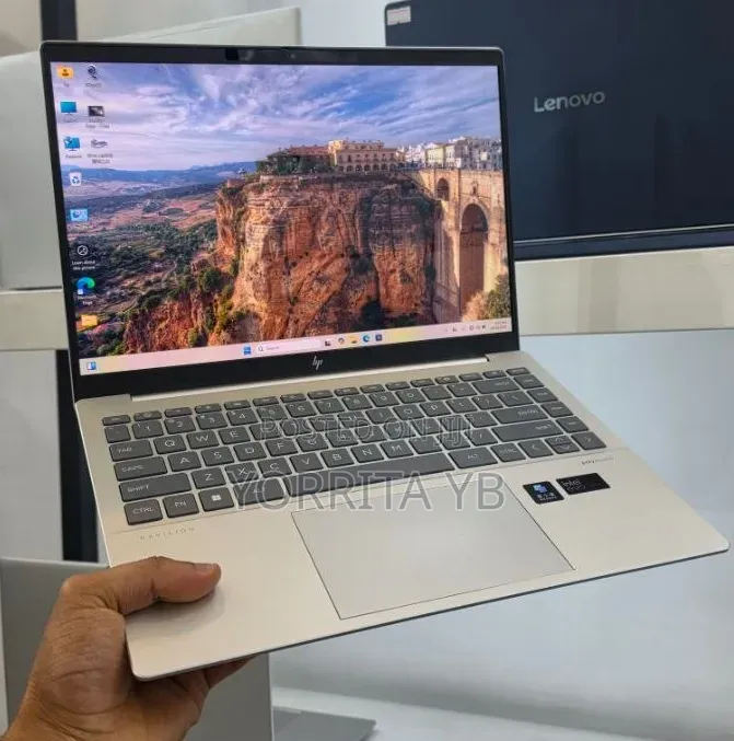 New Laptop HP Pavilion 15 32GB Intel Core Ultra 5 SSD 1T