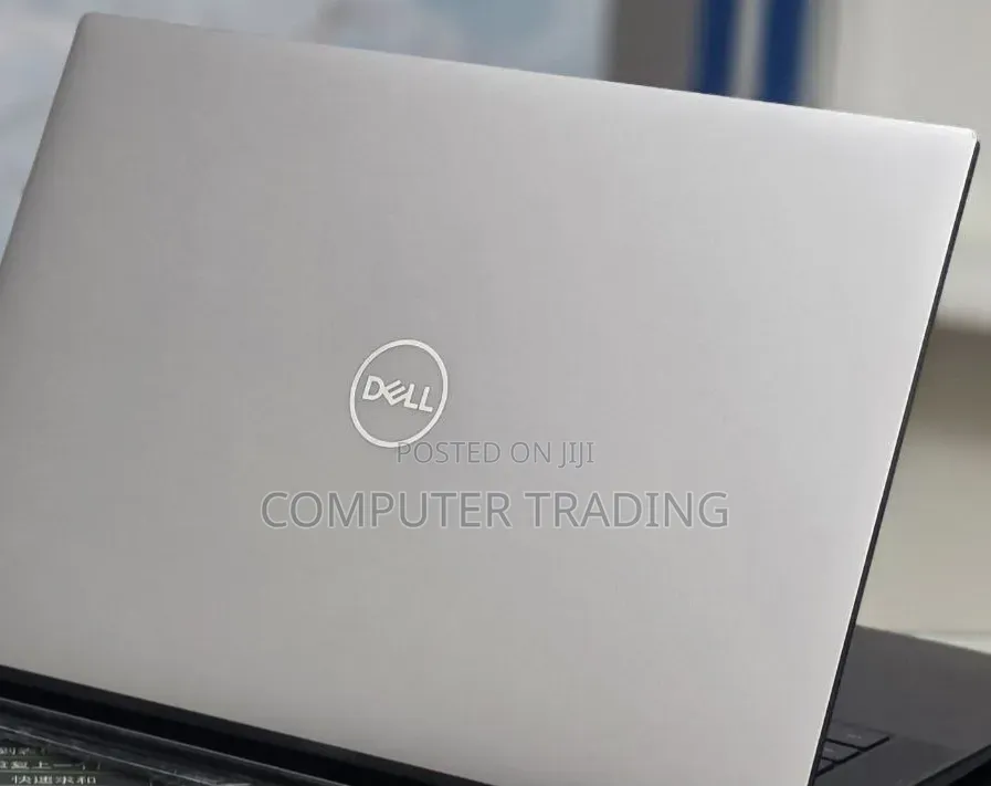 New Laptop Dell Precision 5570 16GB Intel Core i7 SSD 512GB