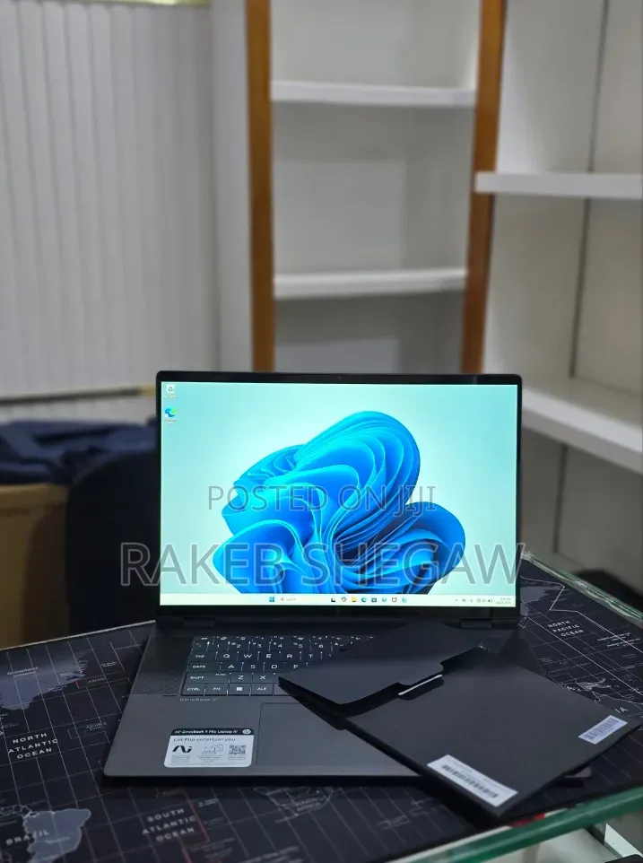 New Laptop HP OmniBook X Flip 16" 16GB Intel Core i7 SSD 1T