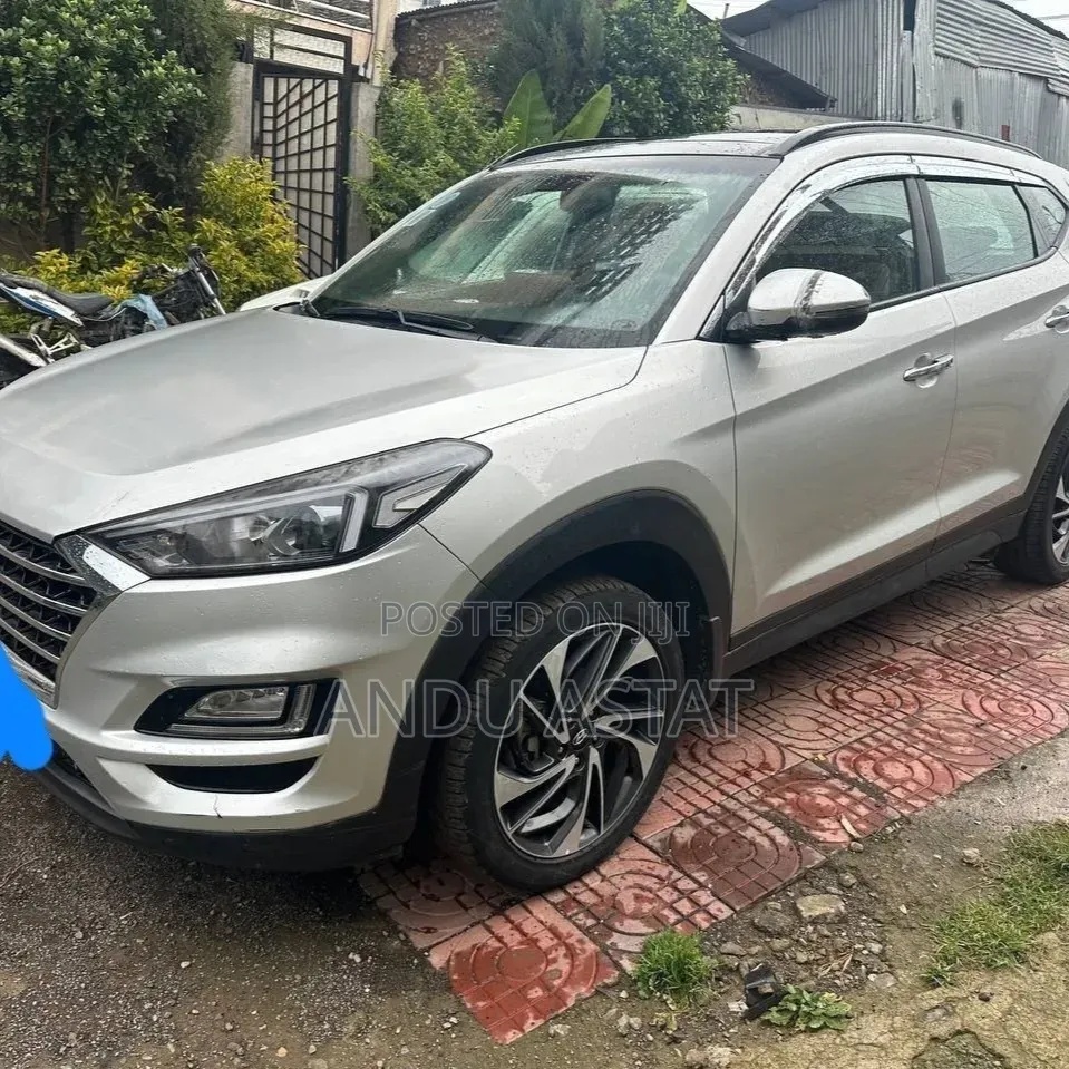 Hyundai Tucson 2020 Silver