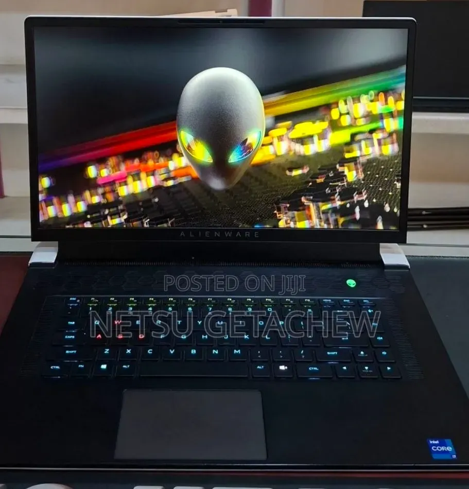 New Laptop Alienware X17 R1 16GB Intel Core i7 SSD 512GB