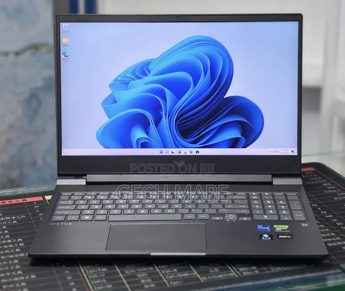 New Laptop HP Victus 15 16GB Intel Core i7 SSD 1T