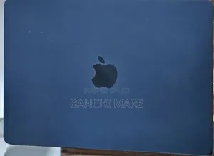 New Laptop Apple MacBook Air 2025 M4 16GB Apple M4 SSD 512GB
