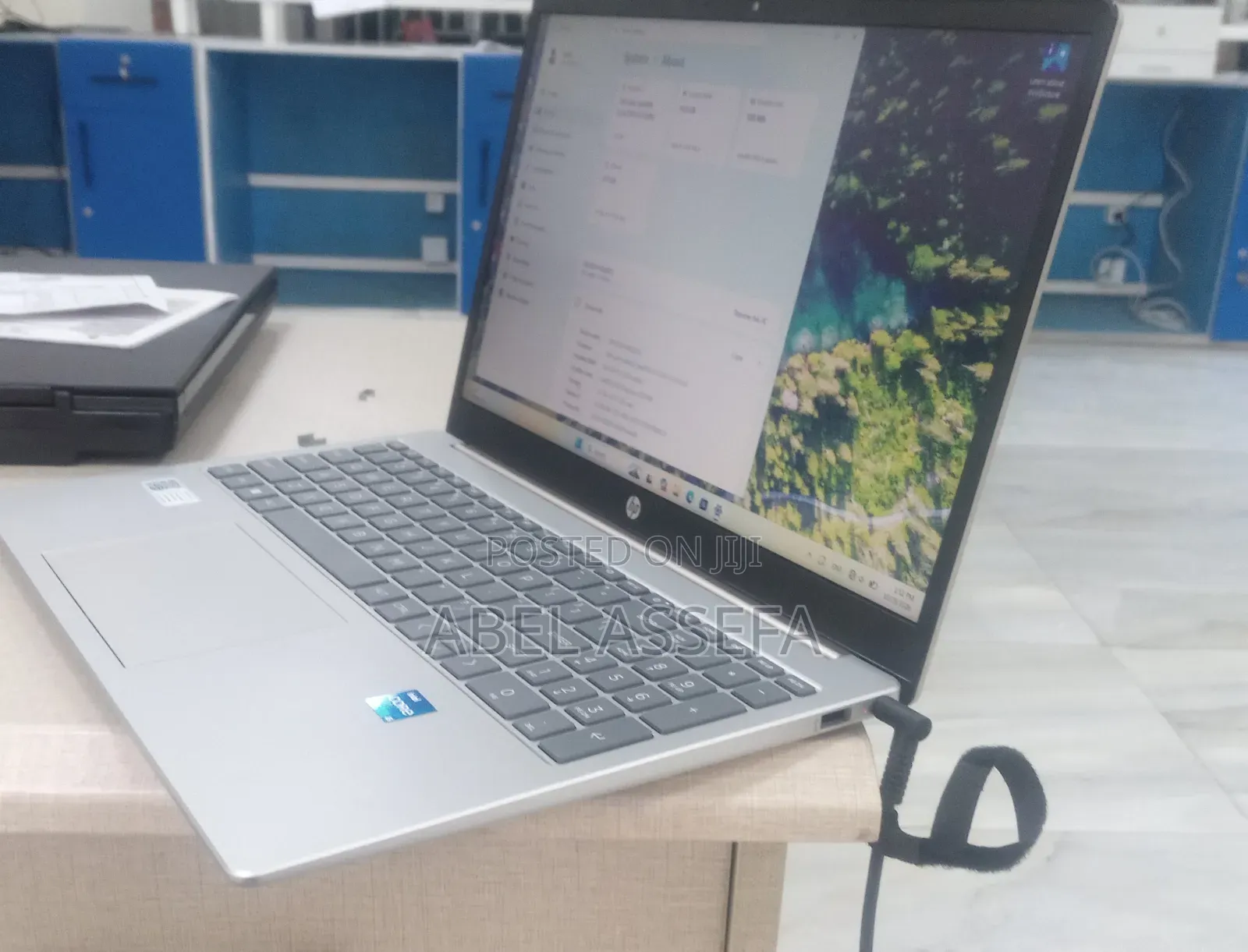 New Laptop HP 15-fd0290ns 16GB Intel Core i5 SSD 512GB