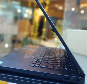 New Laptop Dell Latitude 14 E5470 4GB Intel Core i3 SSD 500GB
