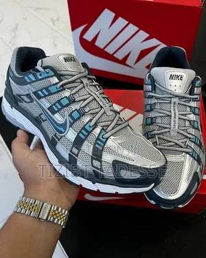 ጫማ Nike -P6000