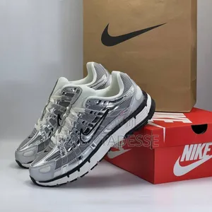 ጫማ Nike -P6000