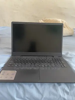 Laptop Dell Inspiron 15 8GB Intel Core i5 HDD+SSD 256GB
