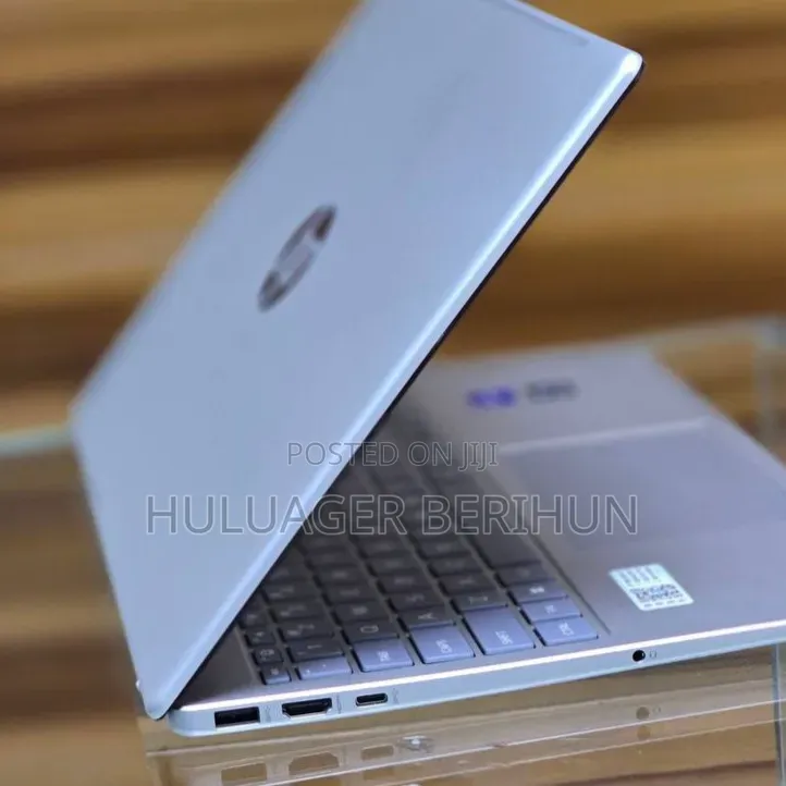 New Laptop HP 15 16GB Intel Core i7 SSD 512GB