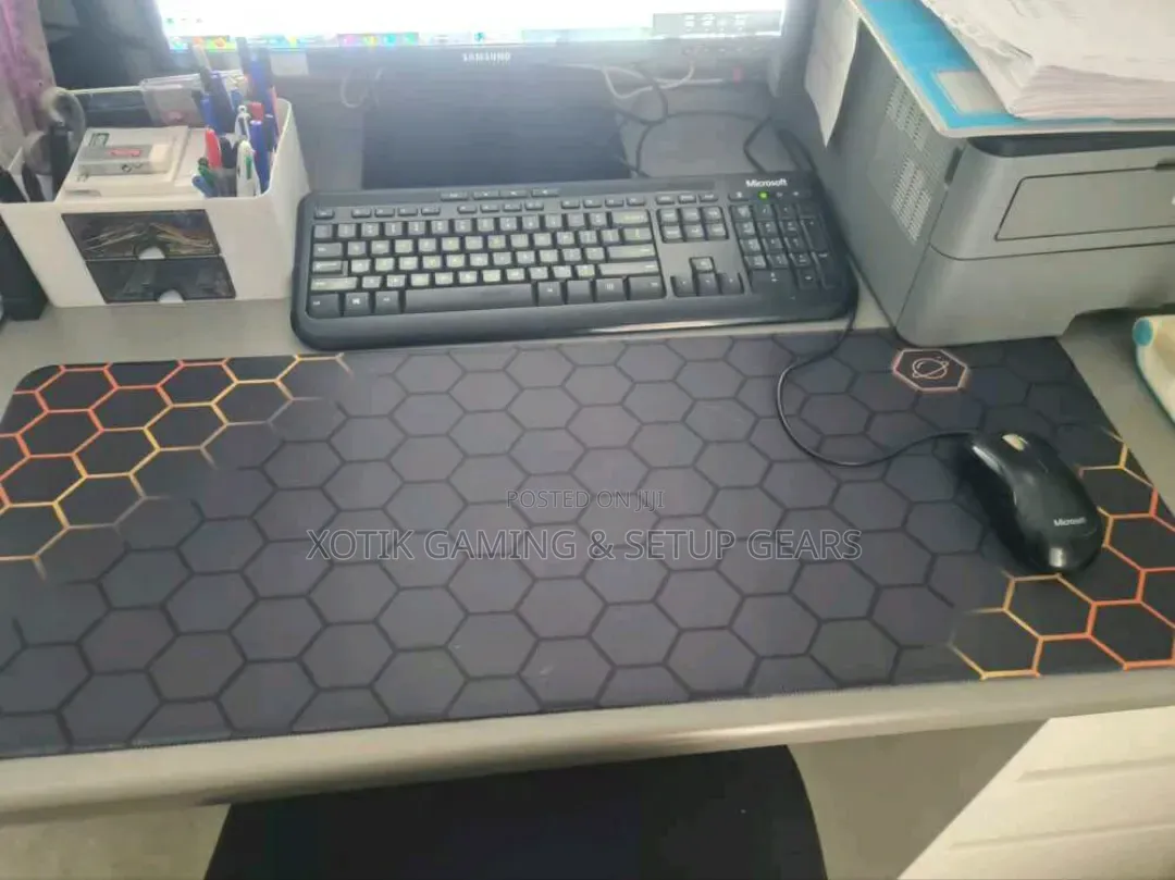 80x30x0.2cm Hexagon Pattern Themed Mouse Pad - Non-Slip Mousepad