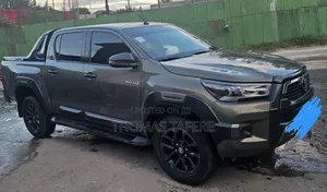 Toyota Hilux 2023