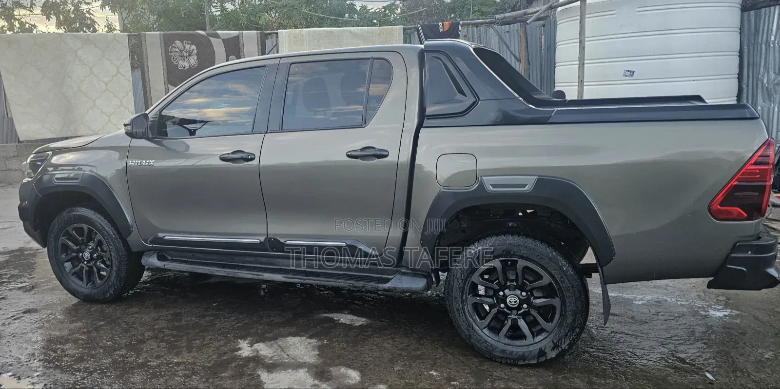 Toyota Hilux 2023