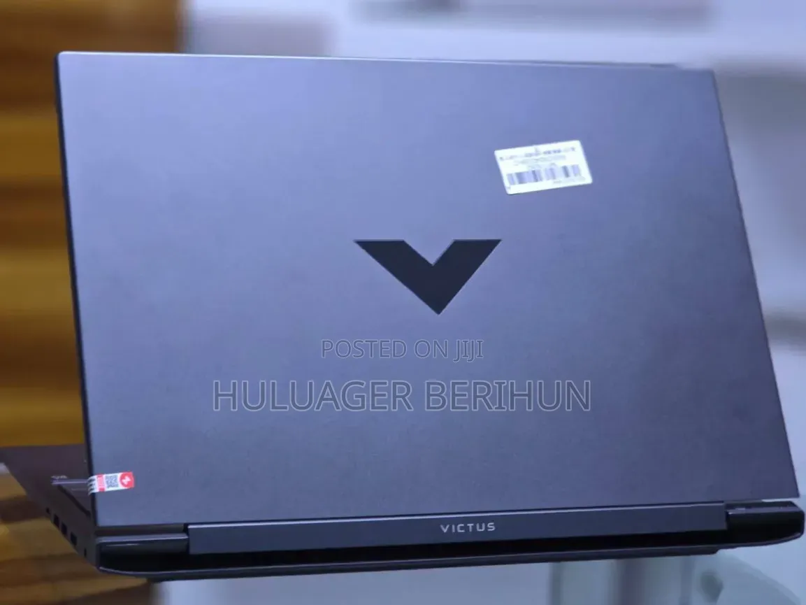 New Laptop HP Victus 16 16GB Intel Core i7 SSD 512GB