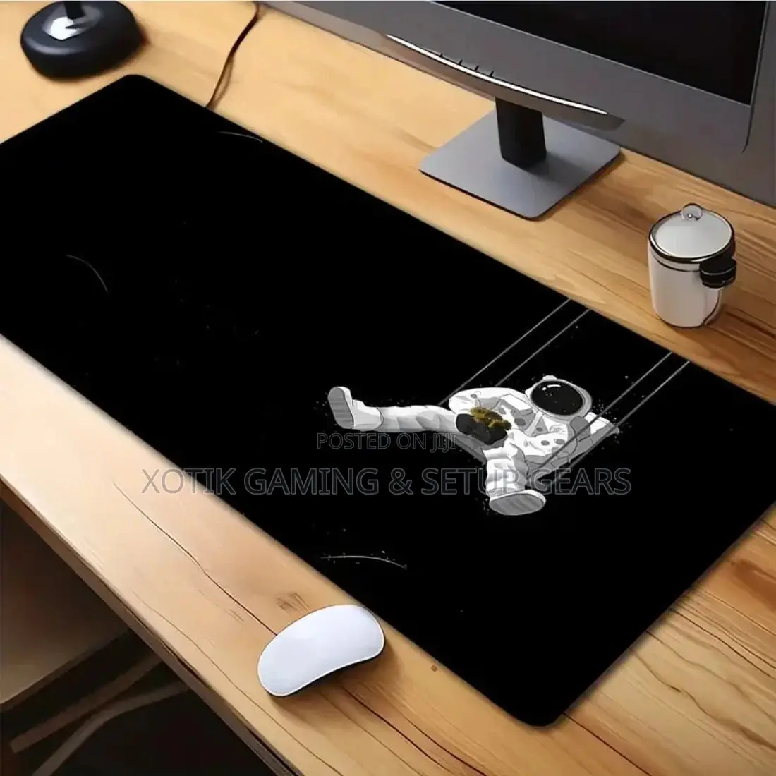 80x30x0.2cm Astronaut Themed Mouse Pad - Non-Slip Rubber Mousepad