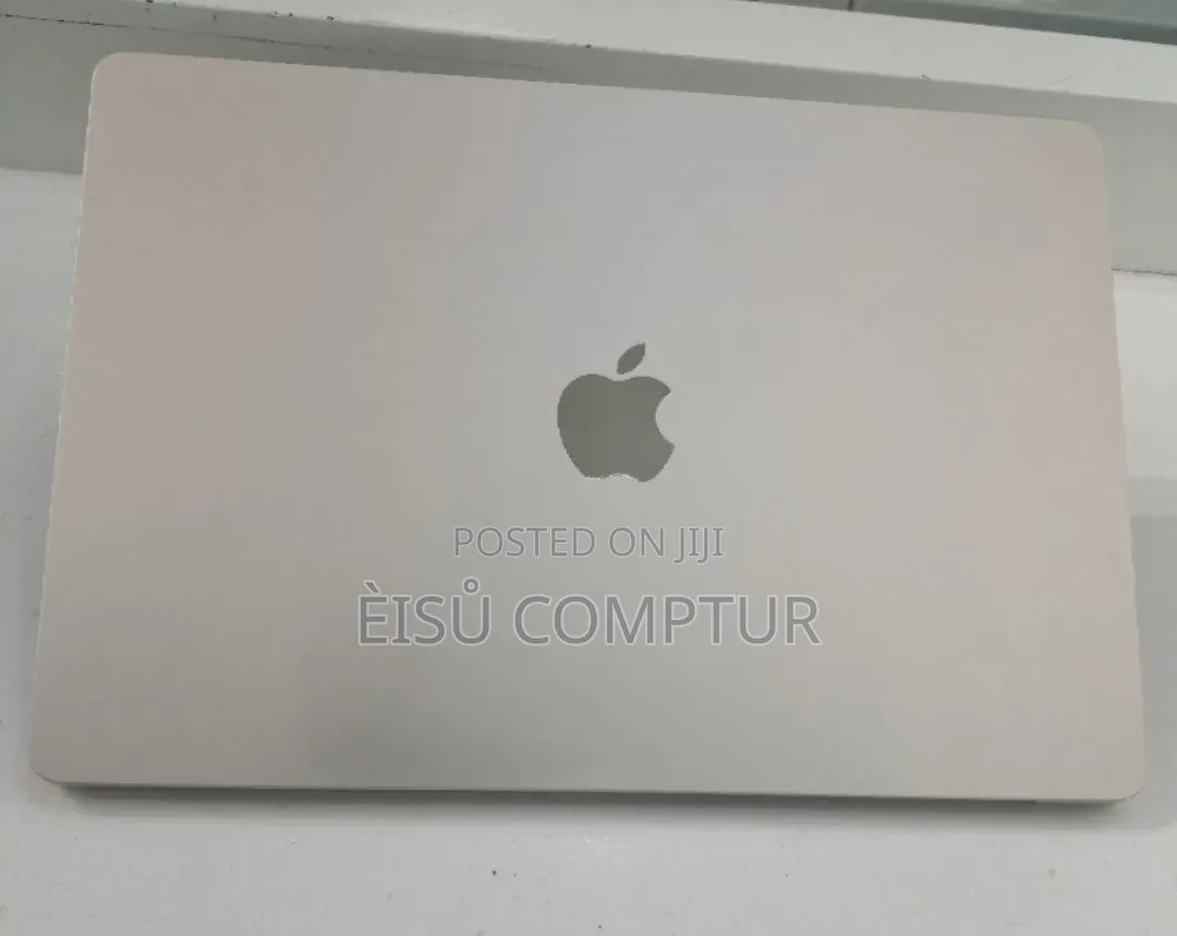 New Laptop Apple MacBook Air 2022 M2 8GB Apple M2 SSD 512GB