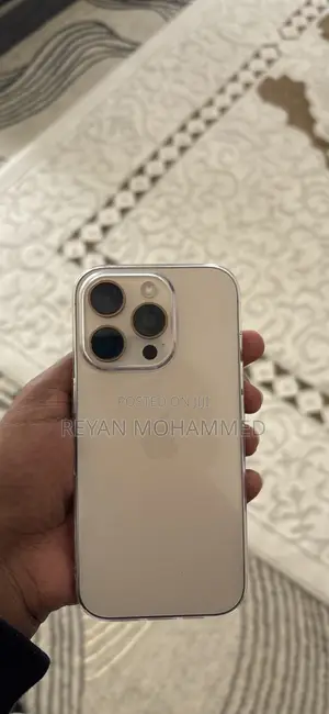 Apple iPhone 16 Pro 128 GB Gold